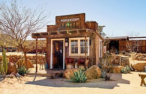 Pioneertown Motel