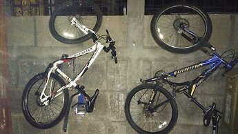 El Mirador Suites and Lounge