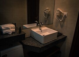 Point Boutique Hotel