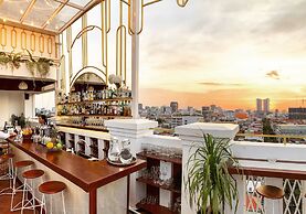 Point Boutique Hotel