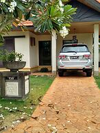 Sabah Beach Villas & Suites