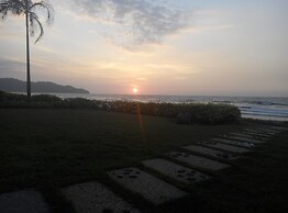 Sabah Beach Villas & Suites