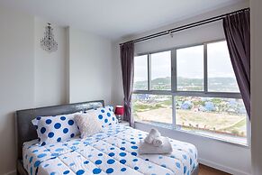 Baan KiangFah SeaView Condominium