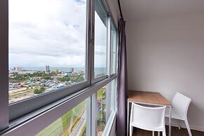 Baan KiangFah SeaView Condominium