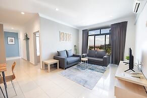 Golden View Serviced Apartment