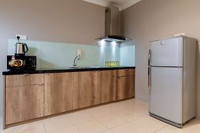 Golden View Serviced Apartment