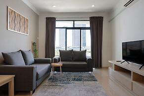 Golden View Serviced Apartment