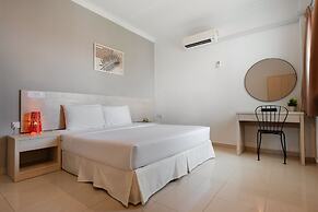 Golden View Serviced Apartment