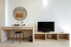 Golden View Serviced Apartment