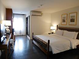 Buri Siri Hotel