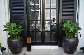 Buri Siri Hotel