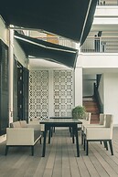 Buri Siri Hotel
