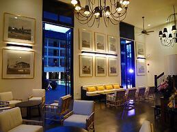Buri Siri Hotel