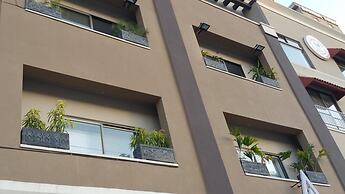 Intellectual Inn - Bahria Town