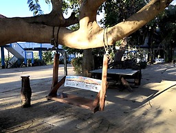 Wangnamkam Riverside Resort