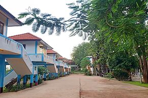 Wangnamkam Riverside Resort