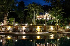 Hillside - Nature Lifestyle Lodge