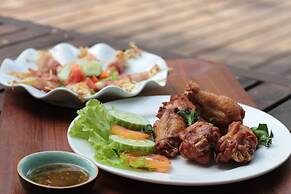 Hillside - Nature Lifestyle Lodge