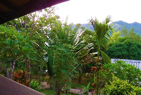 Hillside - Nature Lifestyle Lodge