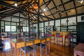 Hillside - Nature Lifestyle Lodge