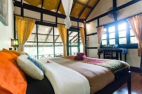 Hillside - Nature Lifestyle Lodge