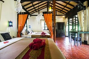 Hillside - Nature Lifestyle Lodge