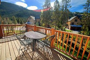 Red Hawk Townhome 3 Bedroom Apartment by Key to the Rockies