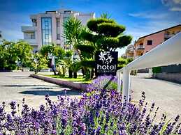 Hotel Residence Le Ceramiche