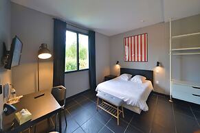 Logis Hôtel Restaurant La Mire