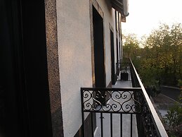 Logis Hôtel Restaurant La Mire