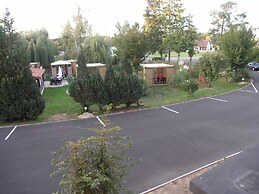 Logis Hôtel Restaurant La Mire