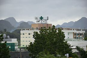 Peak Boutique City Hotel