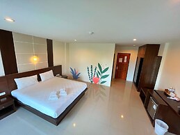 Peak Boutique City Hotel