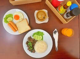 Peak Boutique City Hotel