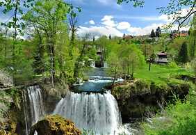 Hotel Mirjana & Rastoke