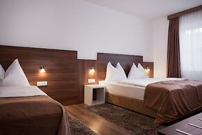Hotel Mirjana & Rastoke