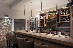 Hotel Mirjana & Rastoke