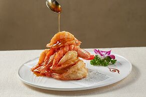 Hilton Jiuzhaigou Resort