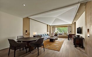 Hilton Jiuzhaigou Resort