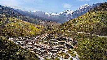 Hilton Jiuzhaigou Resort