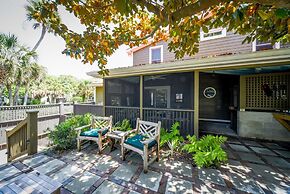 Erie The 213 E Hideaway 1 Bedroom Holiday Home By My Ocean Rentals