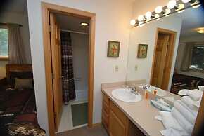 Snowdance Condo 2 Bedroom Apartment by Key to the Rockies