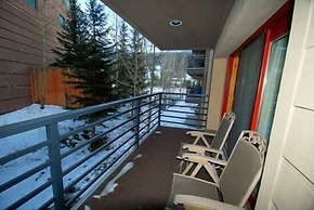 Snowdance Manor 2 Bedroom Holiday home by Key to the Rockies
