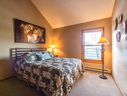 Snowdance Manor 2 Bedroom Holiday home by Key to the Rockies