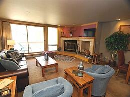 Liftside Condominium 1 Bedroom Apartment by Key to the Rockies