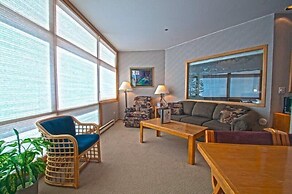 River Bank Lodge 1 Bedroom Apartment by Key to the Rockies