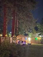 The Pines Inn and Cottages