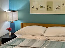 The Pines Inn and Cottages