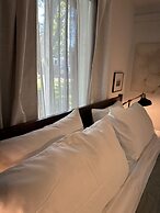 The Pines Inn and Cottages