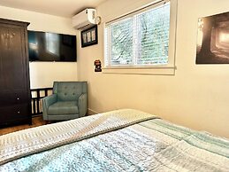 The Pines Inn and Cottages